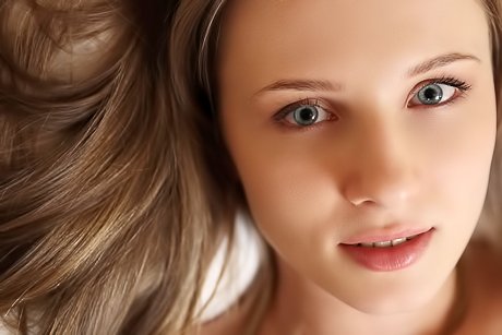 Lingerie wearing lady with small tits is here to expose her pink hole